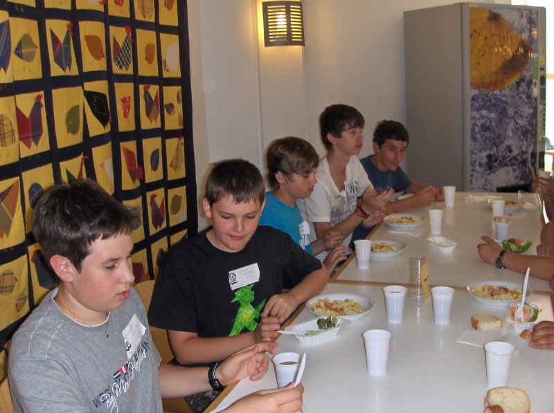 Village Camps International Summer Camp VDC Geneva 2016-08-12 https://www.villagecamps.com/journals_admin/images/304-22-Picture 102.jpg
